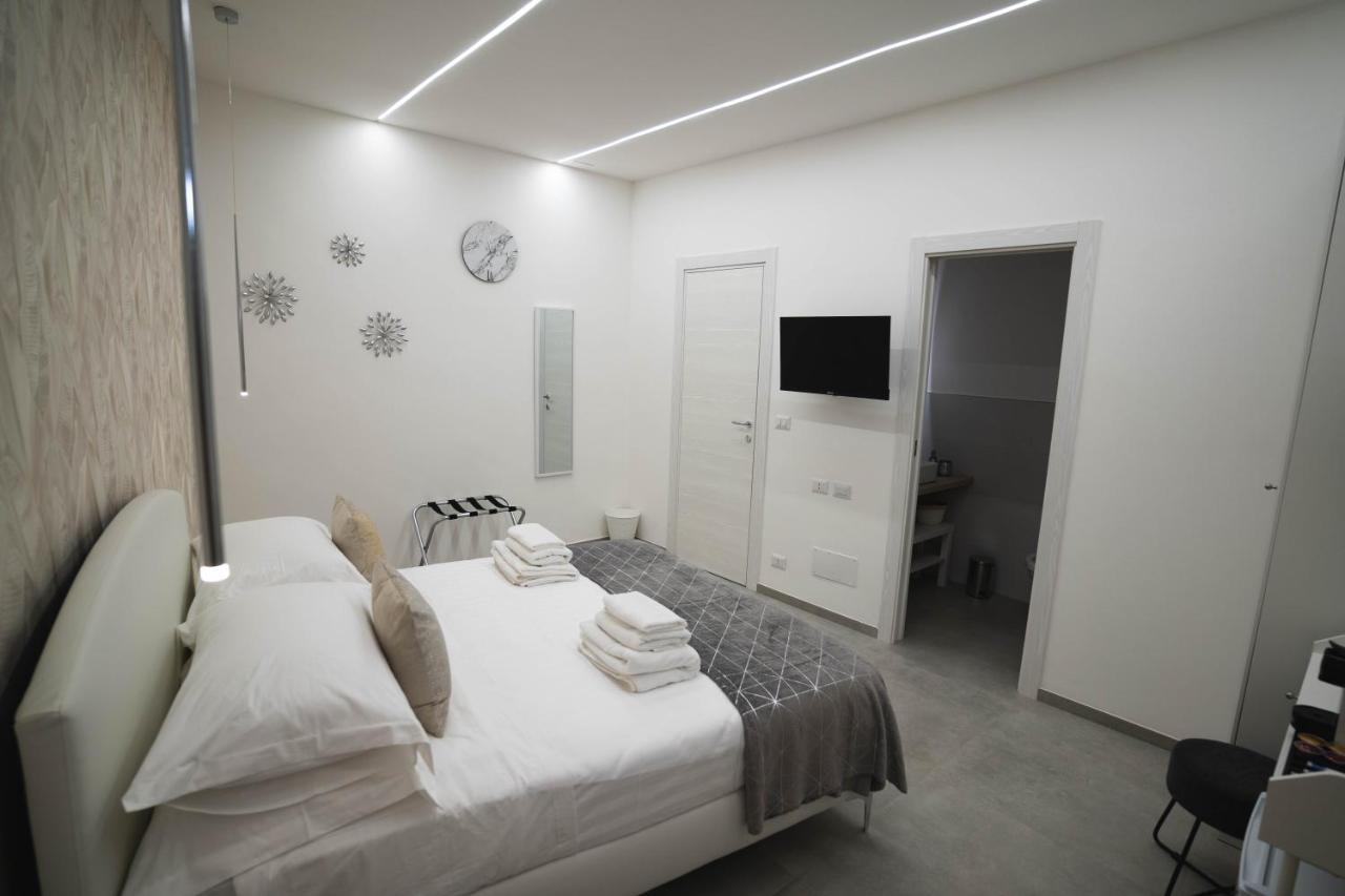 Arco Alto Rooms Bari Exteriör bild