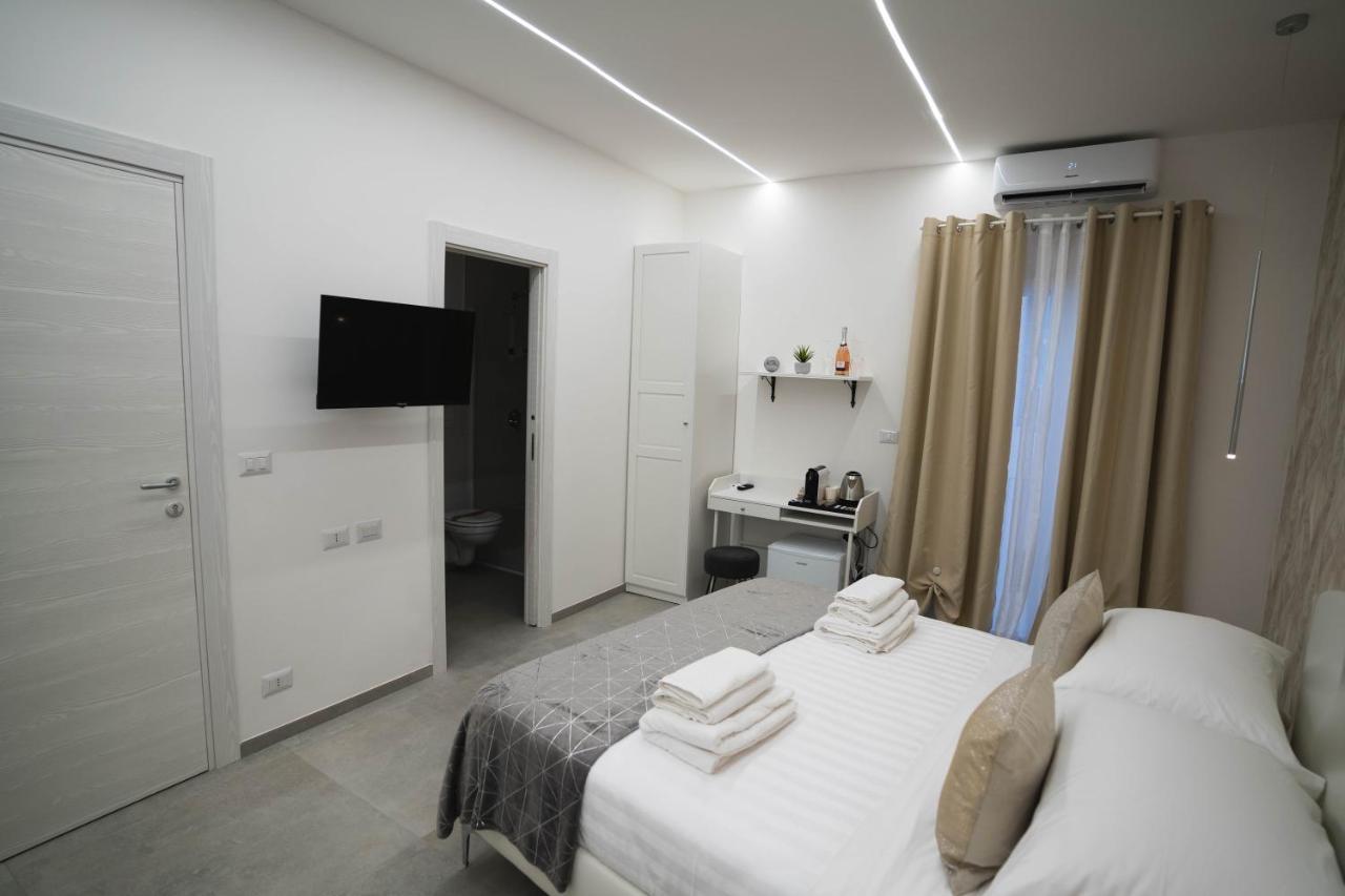 Arco Alto Rooms Bari Exteriör bild