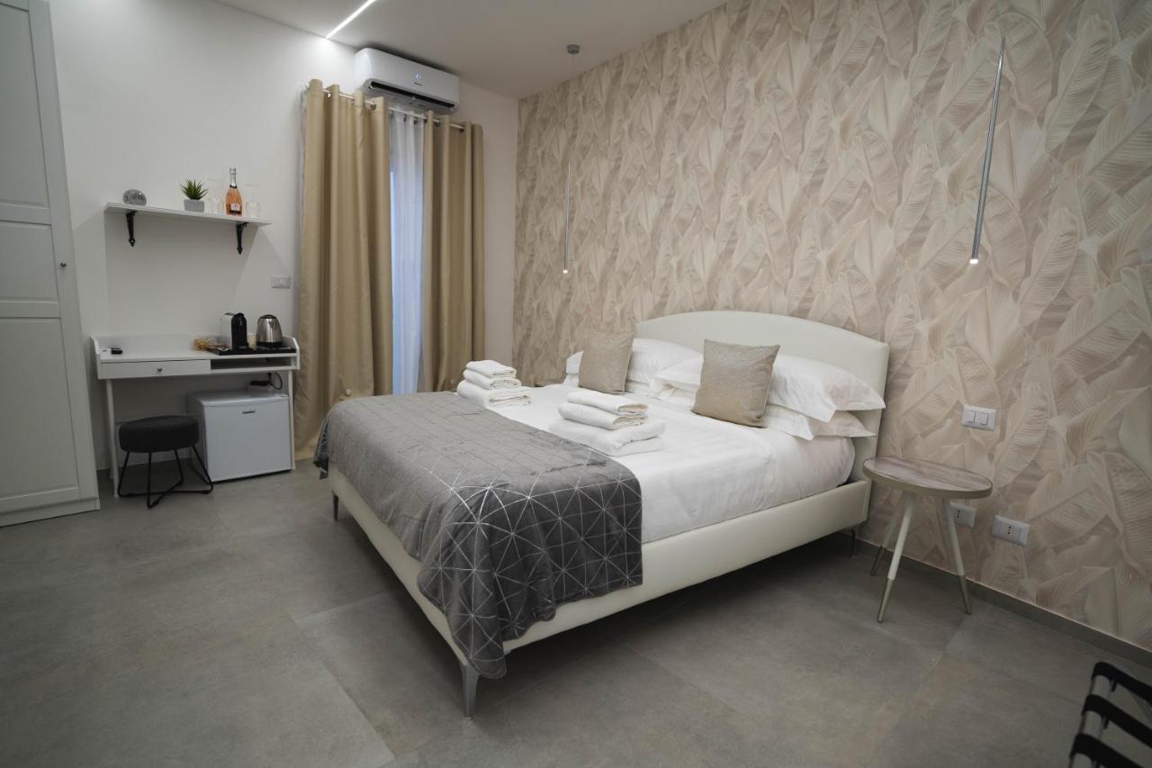 Arco Alto Rooms Bari Exteriör bild